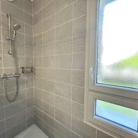 Daire Camille, T3 - Avec Stationnement Et Terrasse - Centre - Lb729-005 *